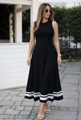 Kadın Askılı Yuvarlak Yakalı Etek Ucu şerit Detaylı Uzun Viskon Elbise