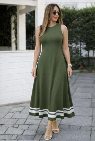 Kadın Askılı Yuvarlak Yakalı Etek Ucu şerit Detaylı Uzun Viskon Elbise