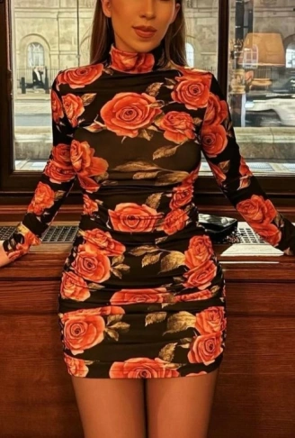 Kadın Balıkçı Yaka Gül Baskılı Fırsat ürün Mini Elbise