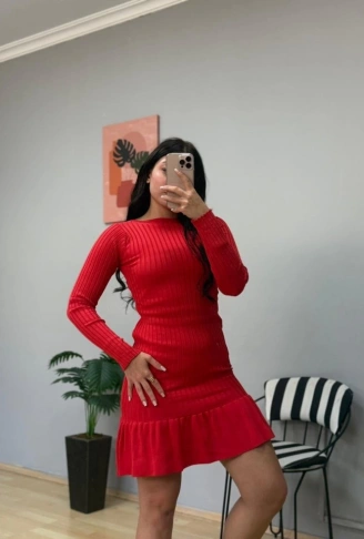 Kadın Bisiklet Yaka Uzun Kol Etek Ucu Fırfırlı Triko (polyenit) Mini Boy Elbise