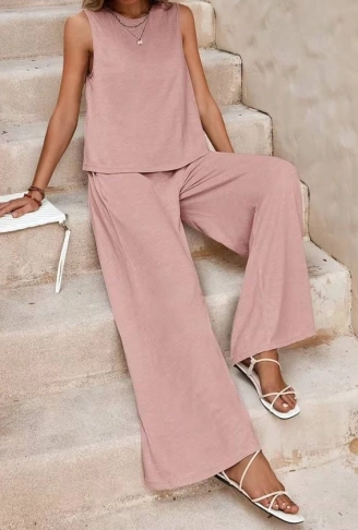 Kadın Biziklet Yaka Kolsuz Bluz Ve Salaş Ispanyol Paça Aerobin Kumaş Ikili Takım