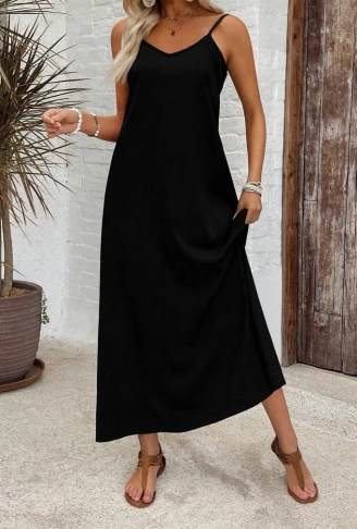 Kadın Ip Askılı Geniş V Yakalı Desenli Süprem Elbise