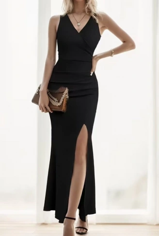 Kadın Ip Askılı Kruvaze Yakalı Yırtmaçlı Uzun Ithal Krep Elbise