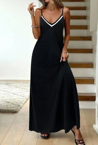 Kadın Ip Askılı V şerit Yakalı Uzun Viskon Elbise