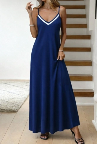 Kadın Ip Askılı V şerit Yakalı Uzun Viskon Elbise