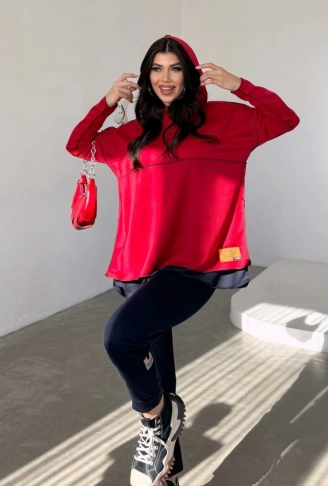 Kadın Kırmızı Kapşonlu Etek Ucu Detay Arma Ters Dikiş Gorunumlu Ikili Takım