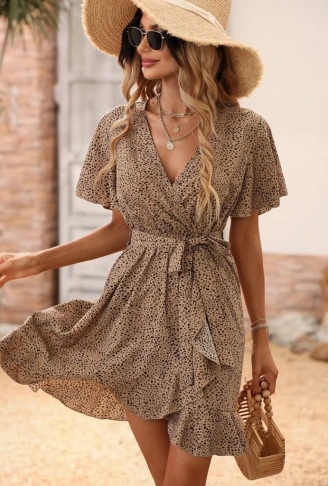Kadın Kısa Kelebek Kollu Kruvaze Yakalı Belden Kuşaklı Kısa Desenli Süprem Elbise
