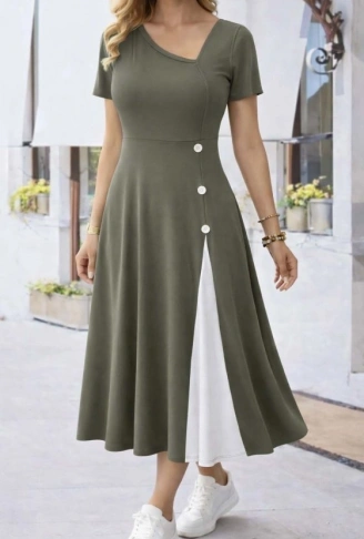 Kadın Kısa Kollu Asimetrik Yakalı Düğme Detaylı Midi Viskon Elbise