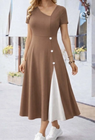 Kadın Kısa Kollu Asimetrik Yakalı Düğme Detaylı Midi Viskon Elbise