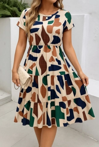 Kadın Kısa Kollu Bisiklet Yaka Desenli Fırfırlı Süprem Elbise