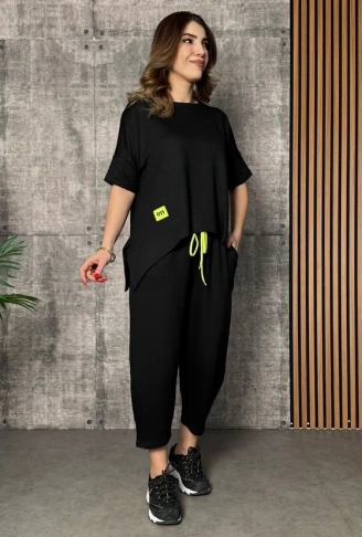 Kadın Kısa Kollu Bisiklet Yaka Viskon Iki Iplik Bluz Ve Pantolon Ikili Takım