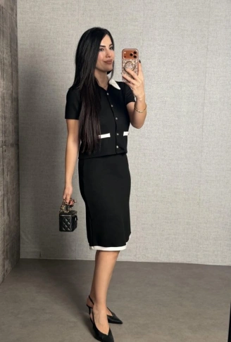 Kadın Kısa Kollu Cep Ve Düğme Detay Ceket Ve Diz üstü Etek Ikili Takım