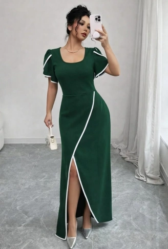 Kadın Kısa Kollu Kare Yakalı önden çapraz Kesim Detaylı Krep Elbise