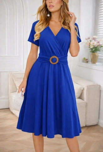 Kadın Kısa Kollu Kruvaze Yakalı önden Toka Detaylı Kısa Viskon Elbise