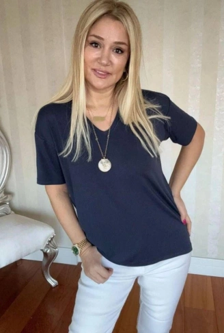 Kadın Kısa Kollu V Yaka Bluz