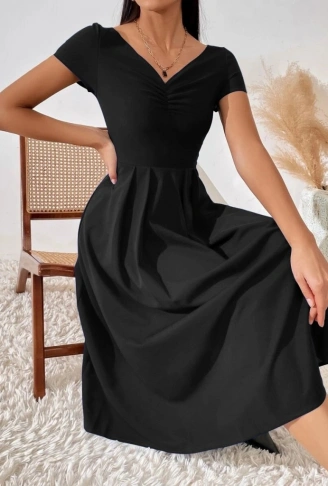 Kadın Kısa Kollu V Yakalı önden Pileli Janjan Krep Elbise