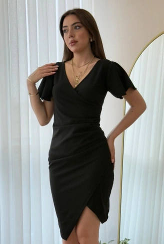 Kadın Kısa Kollu Volanlı Kruvaze Yaka Yanlardan Büzgülü Ithal Krep Elbise