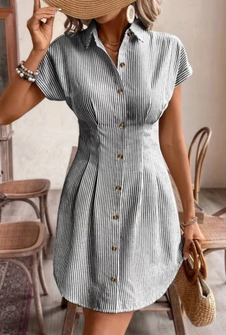 Kadın Kısa Kollu Yakalı önden Düğmeli Kısa Trikoton Elbise