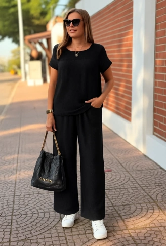 Kadın Kısa Kollu Yakası Açık Aerobin Bluz Ve Pantolon Ikili Takım