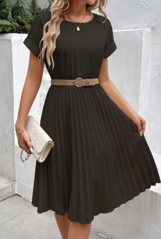 Kadın Kısa Kollu Yakası Açık Belden Lastikli Pileli Kısa Ithal Krep Elbise