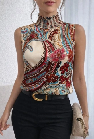 Kadın Kolsuz Balıkçı Yaka Desenli Süprem Bluz