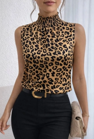 Kadın Kolsuz Balıkçı Yaka Desenli Süprem Bluz