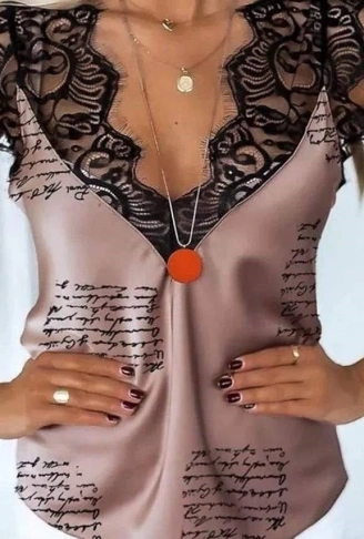 Kadın Mektup Desenli Dantel Detaylı Mikro Kumaş Bluz