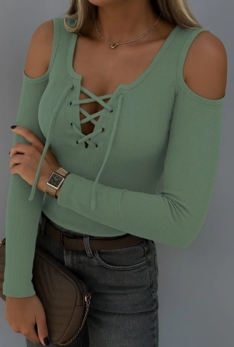 Kadın Omuzlardan Açık Uzun Kollu Bağcıklı Kaşkorse Bluz