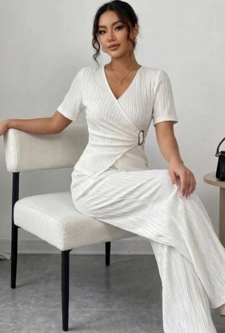 Kadın Toka Detaylı Kruvaze Takım