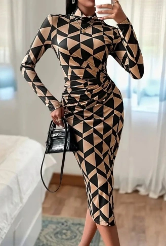 Kadın Uzun Kollu Balıkçı Yaka Yandan Büzgülü Yırtmaçlı Modal Midi Elbise