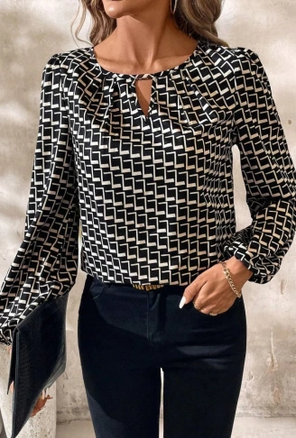 Kadın Uzun Kollu Damla Detaylı Yaka Desenli Süprem Bluz
