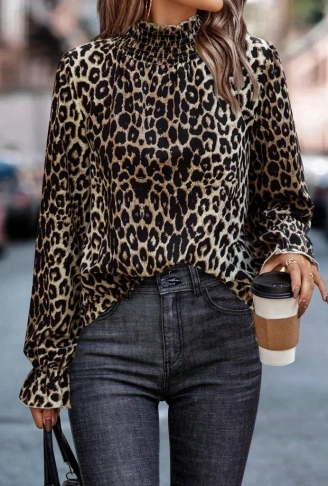 Kadın Uzun Kollu Gipe Detaylı Balıkçı Yaka Leopar Desenli Süprem Bluz