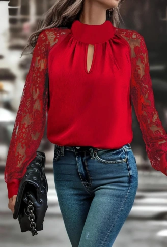 Kadın Uzun Kollu Göğüs Pencere Detay Yaka Boğazlı Kolları Tüllü Sandy Bluz