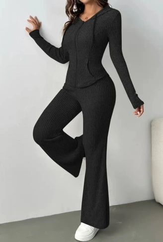 Kadın Uzun Kollu Kapşonlu önden Fermuarlı Kaşkorse Bluz Ve Pantolon Ikili Takım