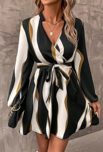 Kadın Uzun Kollu Kruvaze Yakalı Desenli Modal Mini Elbise