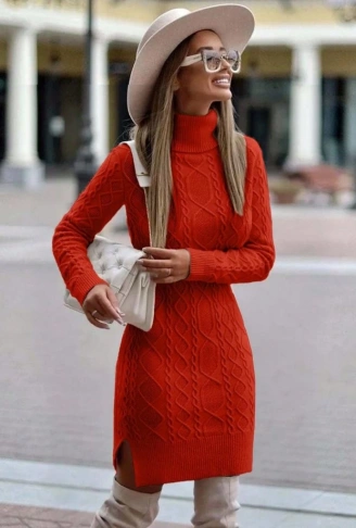 Kadın Uzun Kollu Loren Yünlü Motifli Midi Boy Triko Elbise