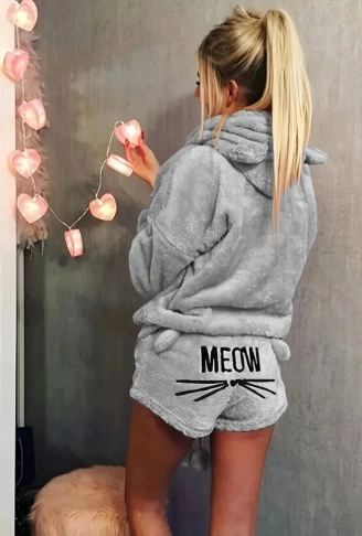 Kadın Uzun Kollu Meow Kedi Nakışlı Kapşonlu Peluş Sweat Ve Short Ikili Takım
