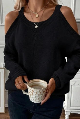 Kadın Uzun Kollu Omuzlardan Açık Askılı Triko Bluz