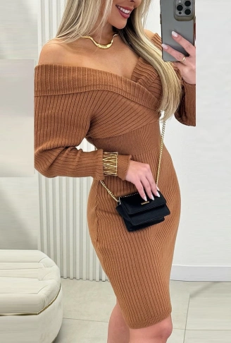 Kadın Uzun Kollu Omuzlardan Açık Kruvaze Yaka Kısa Triko Elbise