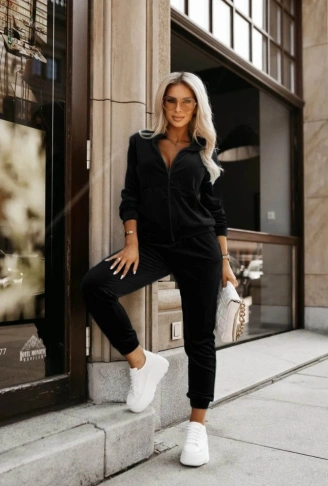 Kadın Uzun Kollu önden Cepli Fermuarlı Kadife Bluz Ve Pantolon Ikili Takım