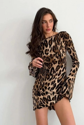 Kadın Uzun Kollu Sırtı Açık Bağlamalı Leopar Desenli Kısa Dalgıç Elbise