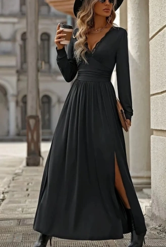 Kadın Uzun Kollu V Dantel Yakalı Yırtmaçlı Uzun Sandy Elbise