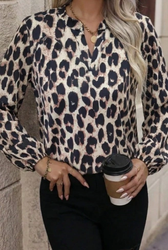 Kadın Uzun Kollu V Hakim Yakalı Leopar Desenli Süprem Bluz