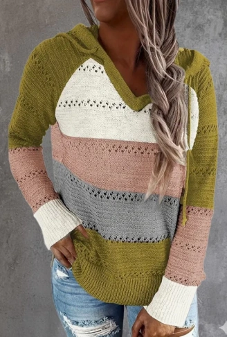 Kadın Uzun Kollu V Yakalı Bağcıklı Kapşonlu Triko Bluz