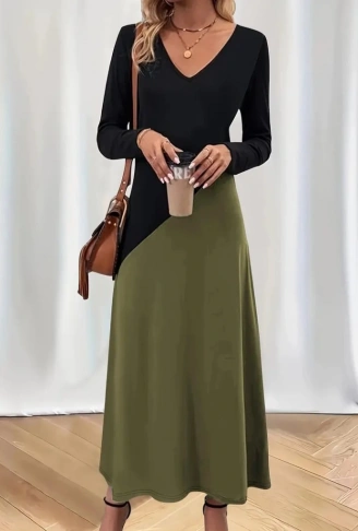 Kadın Uzun Kollu V Yakalı Blok Desenli Viskon Elbise