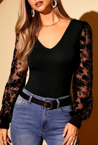 Kadın Uzun Kollu V Yakalı Dantelli Viskon Bluz
