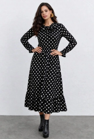 Kadın Uzun Kollu Yakası Bağcıklı Uzun Puantiyeli Krep Maxi Elbise