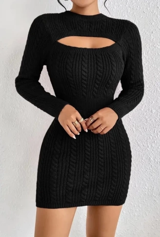 Kadın Uzun Kollu Yarı Balıkçı Yaka Pencere Göğüs Detay Mini Triko Elbise