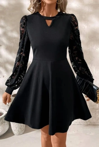 Kadın Uzun Kollu Yuvarlak Damla Detaylı Kolları Tül Detaylı Kısa Ithal Krep Elbise