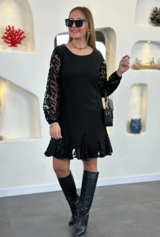 Kadın Uzun Kollu Yuvarlak Yaka Kol Ve Etek Ucu Dantelli Kısa Ithal Krep Elbise